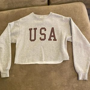 USA crop gray sweatshirt